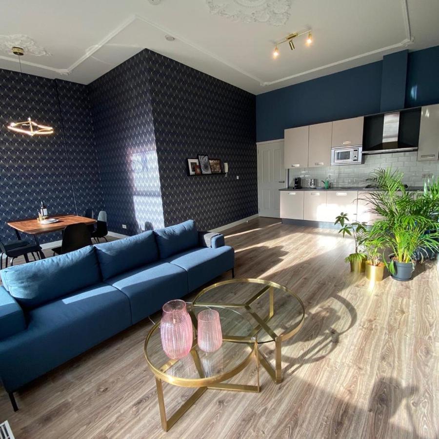 Centre With Roof Terrace And Parking With Additional Costs Appartamento L'Aia