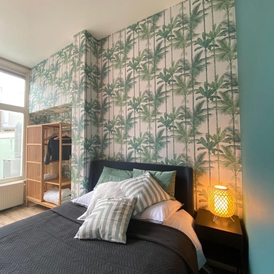 Appartement Centre With Roof Terrace And Parking With Additional Costs *